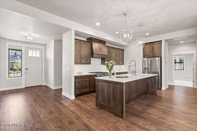 4417 W Hide Away LN, Coeur D'alene, ID 83815