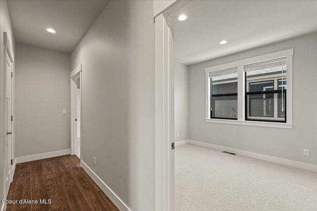 4417 W Hide Away LN, Coeur D'alene, ID 83815