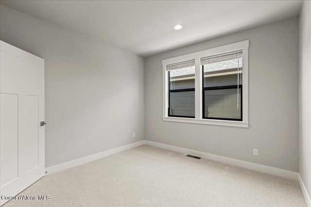 4417 W Hide Away LN, Coeur D'alene, ID 83815