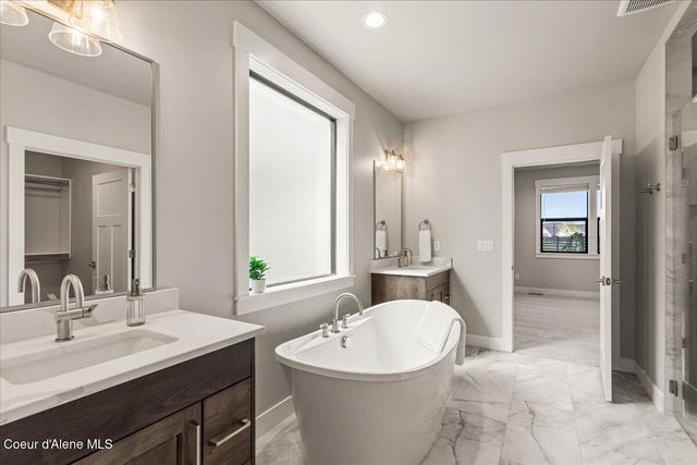 4417 W Hide Away LN, Coeur D'alene, ID 83815