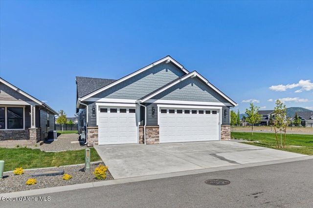 4417 W Hide Away LN, Coeur D'alene, ID 83815