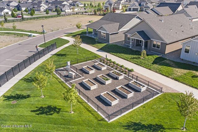4417 W Hide Away LN, Coeur D'alene, ID 83815