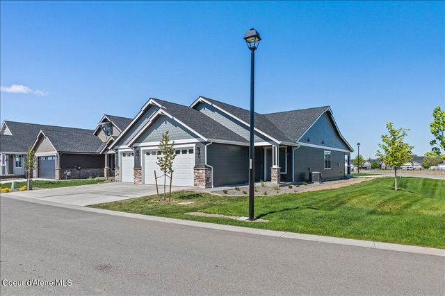 4417 W Hide Away LN, Coeur D'alene, ID 83815