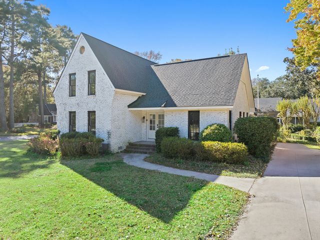 957 Regatta Road, Charleston, SC 29412