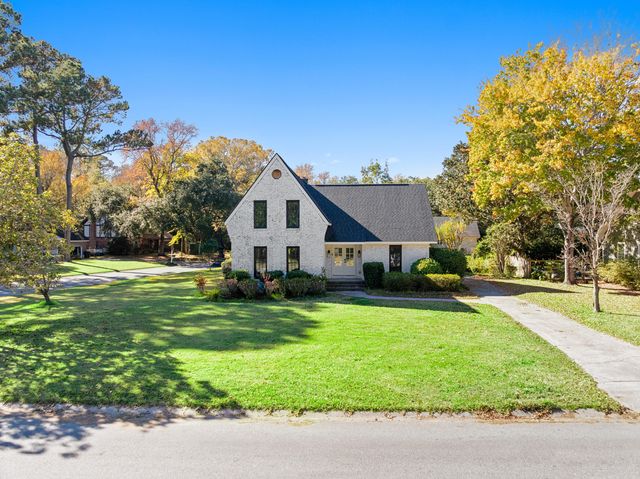 957 Regatta Road, Charleston, SC 29412