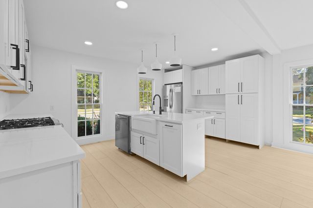 957 Regatta Road, Charleston, SC 29412