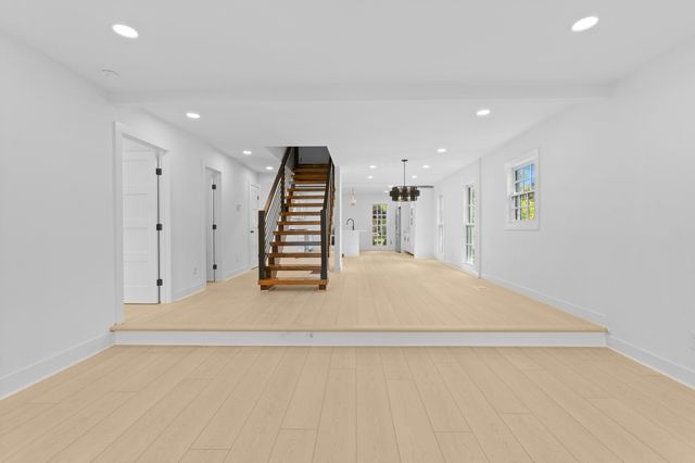 957 Regatta Road, Charleston, SC 29412