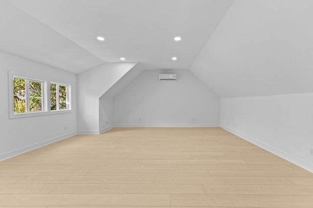 957 Regatta Road, Charleston, SC 29412