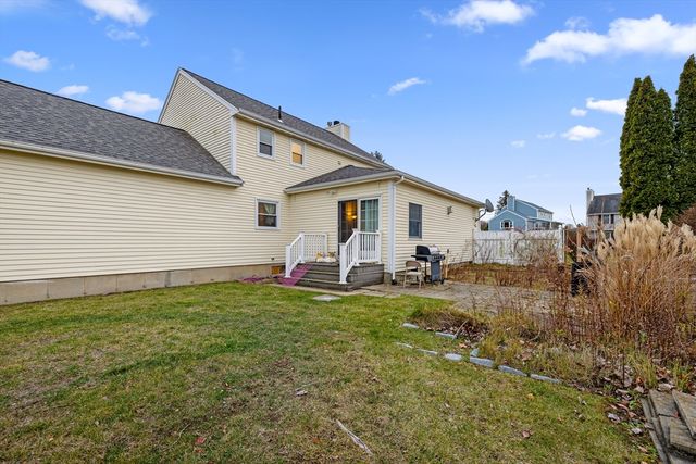 56 Odonnell Ave, Shrewsbury, MA 01545