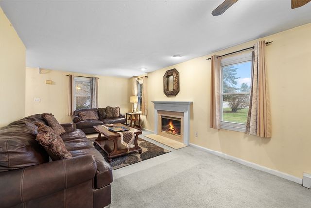 56 Odonnell Ave, Shrewsbury, MA 01545