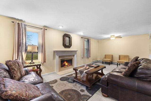 56 Odonnell Ave, Shrewsbury, MA 01545