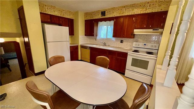 1331 Grant Drive, Parma, OH 44134