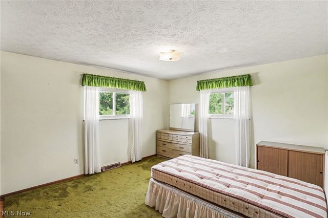 1331 Grant Drive, Parma, OH 44134