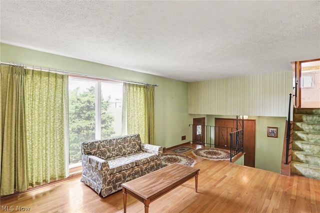 1331 Grant Drive, Parma, OH 44134