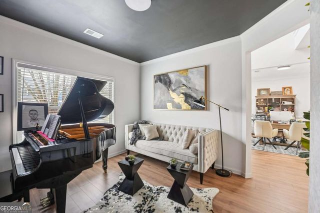 218 Haleys Court, Woodstock, GA 30188