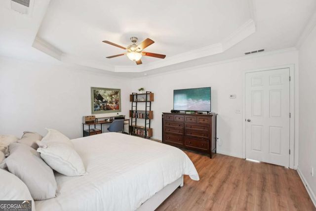 218 Haleys Court, Woodstock, GA 30188