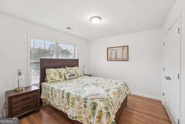 218 Haleys Court, Woodstock, GA 30188