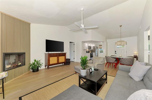 812 GARLAND AVENUE, Nokomis, FL 34275