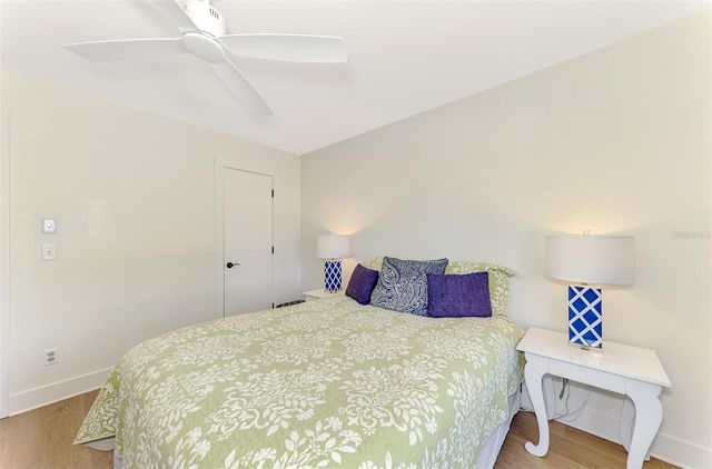 812 GARLAND AVENUE, Nokomis, FL 34275