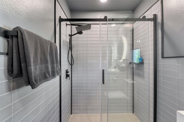 812 GARLAND AVENUE, Nokomis, FL 34275