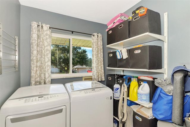 812 GARLAND AVENUE, Nokomis, FL 34275