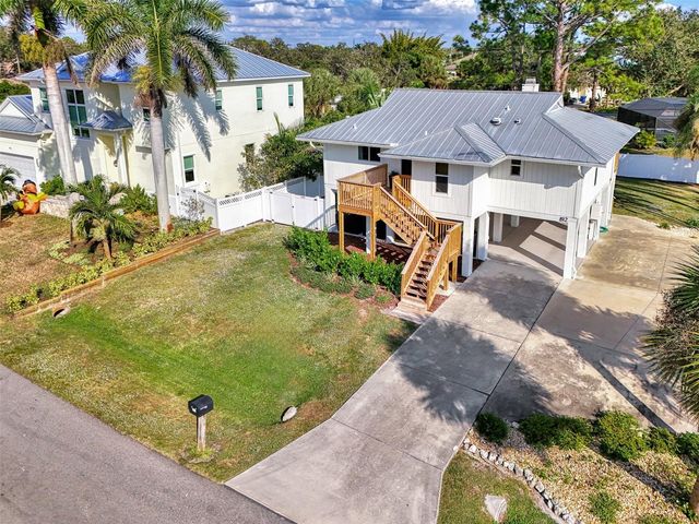 812 GARLAND AVENUE, Nokomis, FL 34275