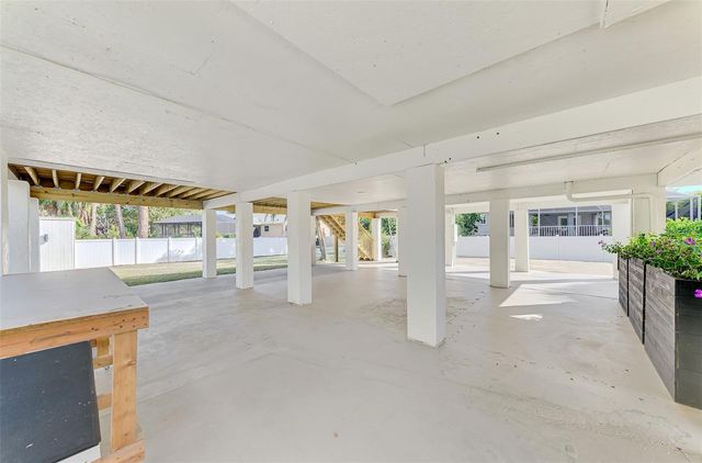 812 GARLAND AVENUE, Nokomis, FL 34275