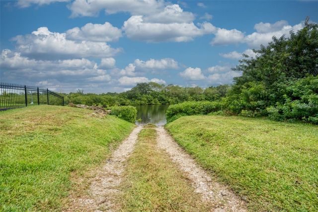 812 GARLAND AVENUE, Nokomis, FL 34275