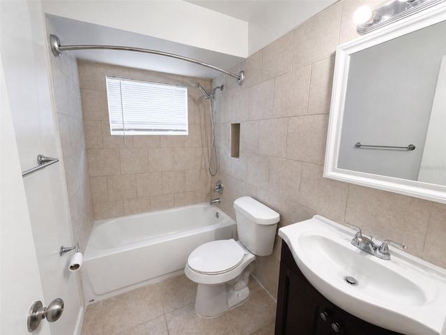 621 ASHBERRY LANE, Altamonte Springs, FL 32714