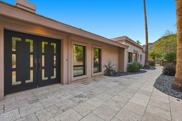 4021 E LAMAR Road, Paradise Valley, AZ 85253