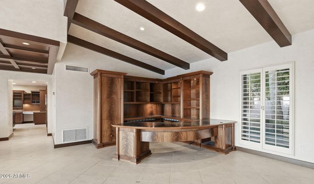 4021 E LAMAR Road, Paradise Valley, AZ 85253