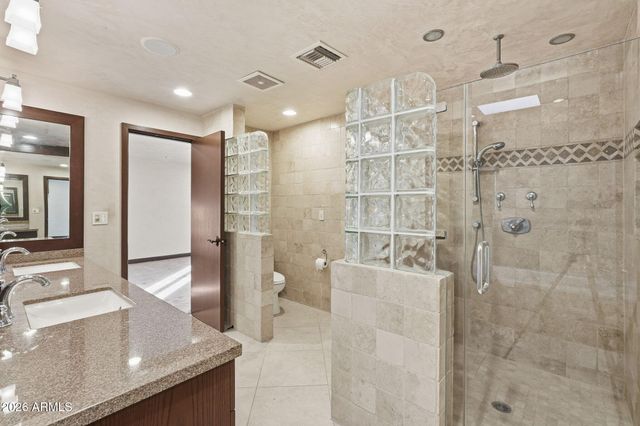 4021 E LAMAR Road, Paradise Valley, AZ 85253