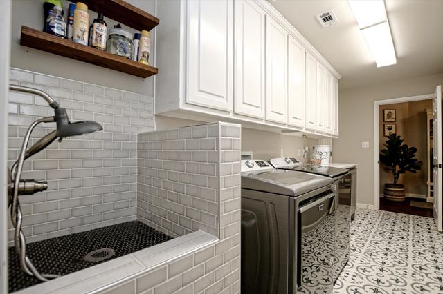 425 Patricia RD, Georgetown, TX 78628