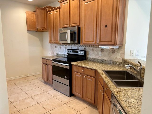 229 SHELL FALLS DRIVE, Apollo Beach, FL 33572