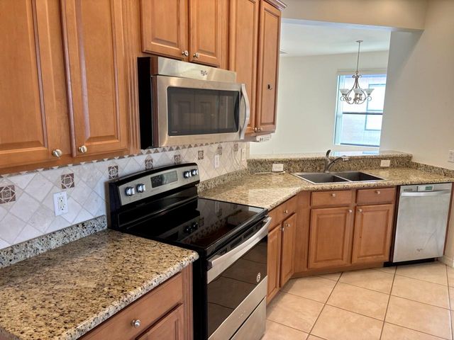 229 SHELL FALLS DRIVE, Apollo Beach, FL 33572