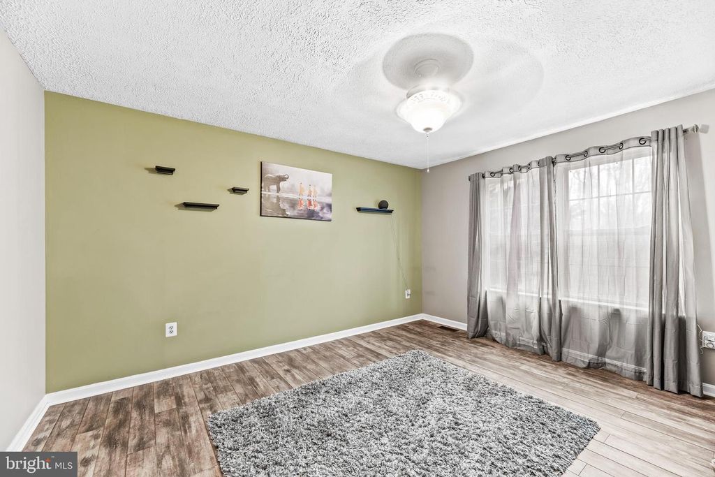 Image 11 of property listing at 3035 MANDELA CT, Port Republic, MD 20676