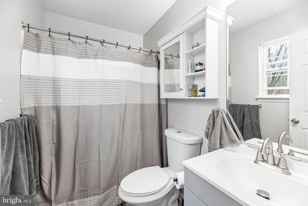 Image 16 of property listing at 3035 MANDELA CT, Port Republic, MD 20676