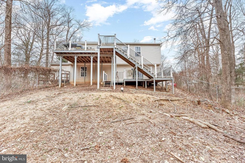 Image 25 of property listing at 3035 MANDELA CT, Port Republic, MD 20676