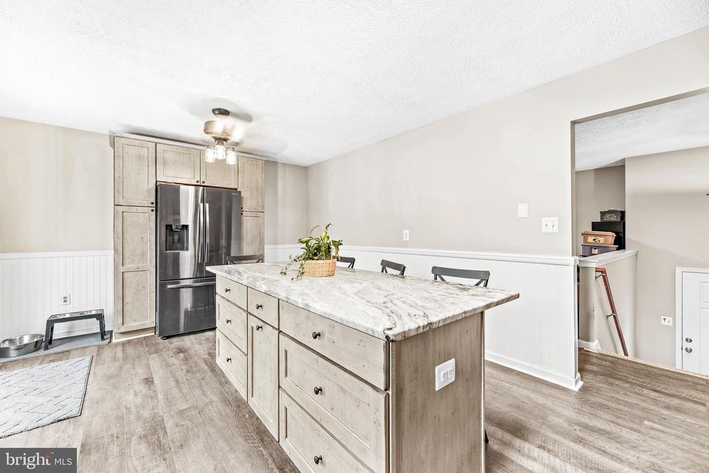 Image 9 of property listing at 3035 MANDELA CT, Port Republic, MD 20676