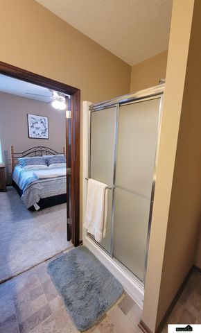 5630 Barrington Circle, Lincoln, NE 68516