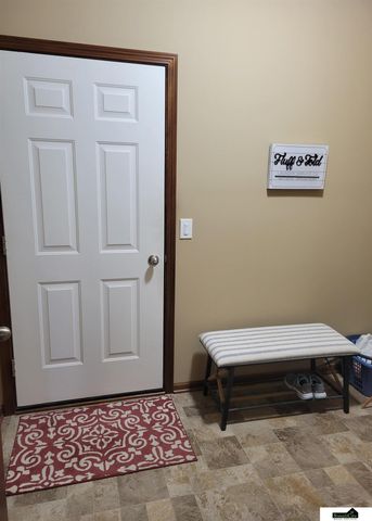 5630 Barrington Circle, Lincoln, NE 68516