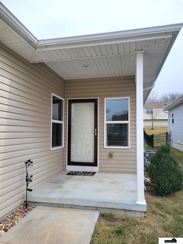 5630 Barrington Circle, Lincoln, NE 68516