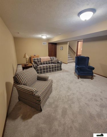 5630 Barrington Circle, Lincoln, NE 68516