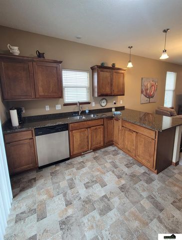 5630 Barrington Circle, Lincoln, NE 68516