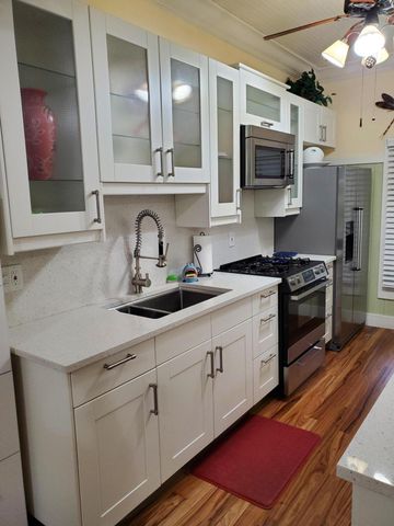 226 NE 1st Avenue Coco Palm Ste, Delray Beach, FL 33444