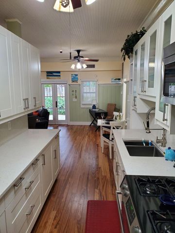 226 NE 1st Avenue Coco Palm Ste, Delray Beach, FL 33444