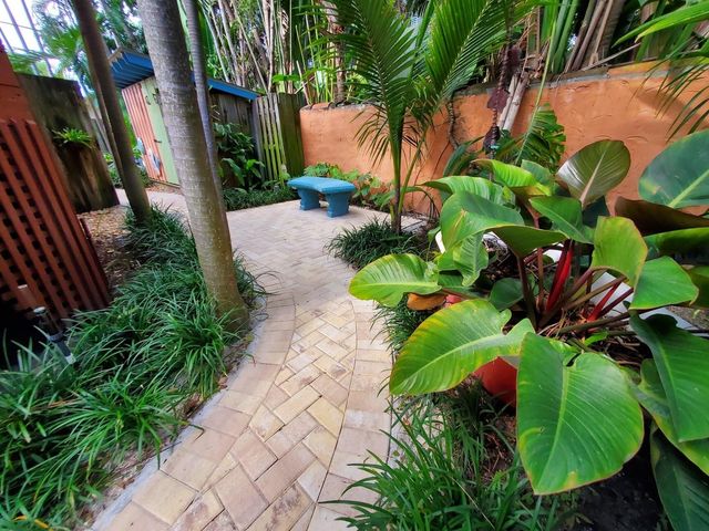 226 NE 1st Avenue Coco Palm Ste, Delray Beach, FL 33444