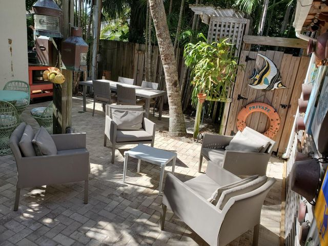 226 NE 1st Avenue Coco Palm Ste, Delray Beach, FL 33444