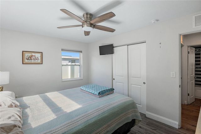 6631 BOUGAINVILLA AVENUE S, St Petersburg, FL 33707