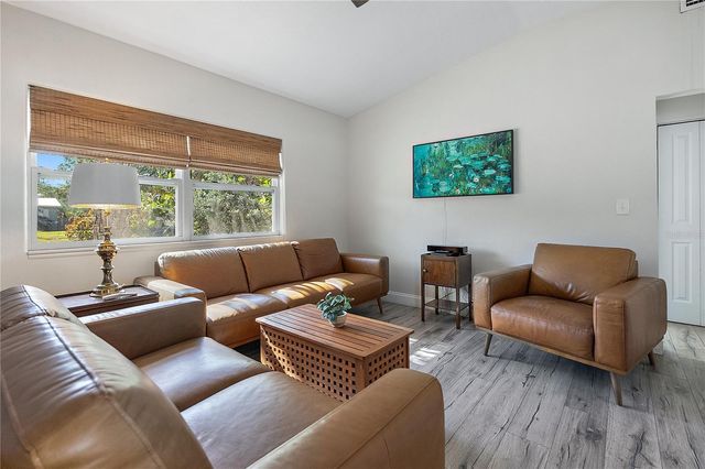 6631 BOUGAINVILLA AVENUE S, St Petersburg, FL 33707